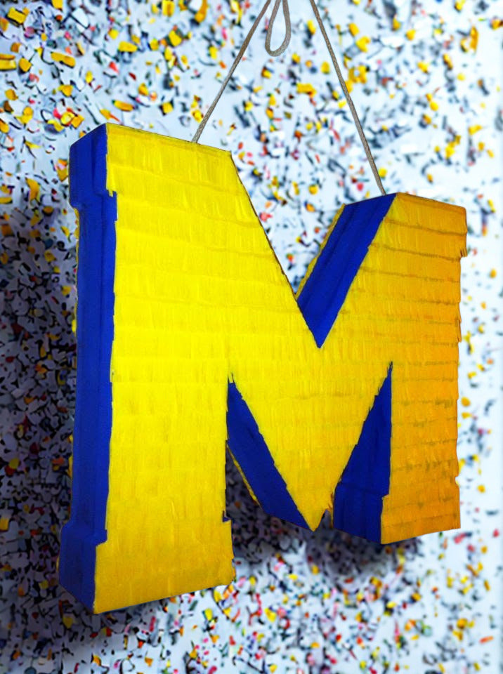 💛💙 Letter “M” Piñata